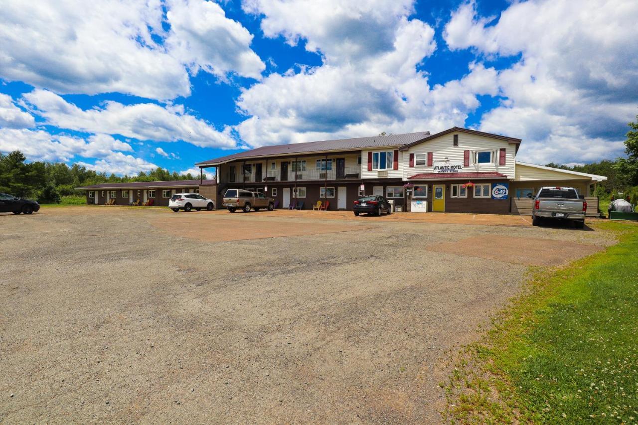 Atlantic Motel Berry Mills Exterior foto